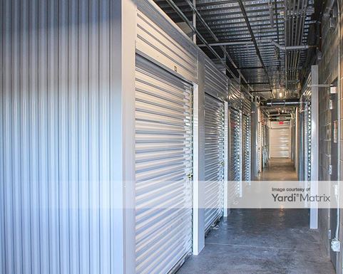 Source URL: https://cdnsc.rentcafe.com/dmslivecafe/3/1637863/1637863-1-6.jpg?width=-1&height=385&quality=80