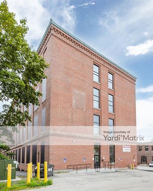 Source URL: https://cdnsc.rentcafe.com/dmslivecafe/3/1637891/1637891-1-3.jpg?width=-1&height=385&quality=80