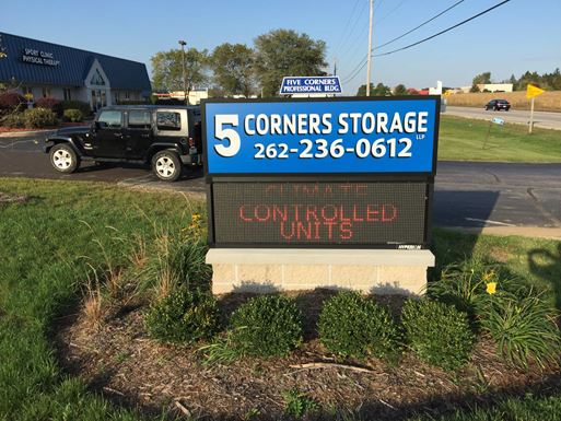 Source URL: https://cdnsc.rentcafe.com/dmslivecafe/3/1641590/IMG_2488(20240417120229350).JPG?width=-1&height=385&quality=80