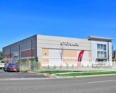 Source URL: https://cdnsc.rentcafe.com/dmslivecafe/3/1647930/1647930-1-3.jpg?width=-1&height=385&quality=80