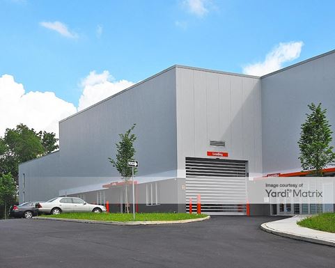 Source URL: https://cdnsc.rentcafe.com/dmslivecafe/3/1647942/1647942-1-4.jpg?width=-1&height=385&quality=80