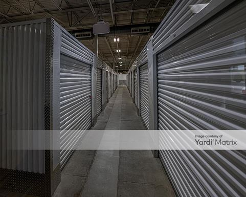 Source URL: https://cdnsc.rentcafe.com/dmslivecafe/3/1647946/1647946-1-5.jpg?width=-1&height=385&quality=80