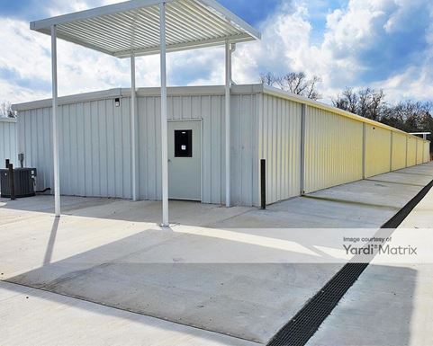 Source URL: https://cdnsc.rentcafe.com/dmslivecafe/3/1647951/1647951-1-2.jpg?width=-1&height=385&quality=80