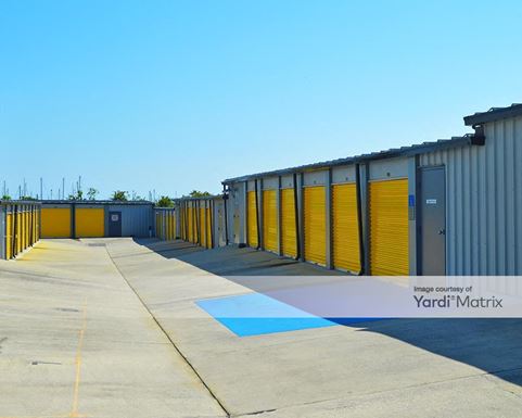 Source URL: https://cdnsc.rentcafe.com/dmslivecafe/3/1654917/1654917-1-5.jpg?width=-1&height=385&quality=80