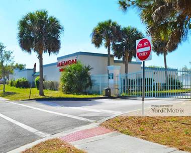 Storage Units for Rent available at 600 NW Airoso Blvd, Port St Lucie, FL 34983