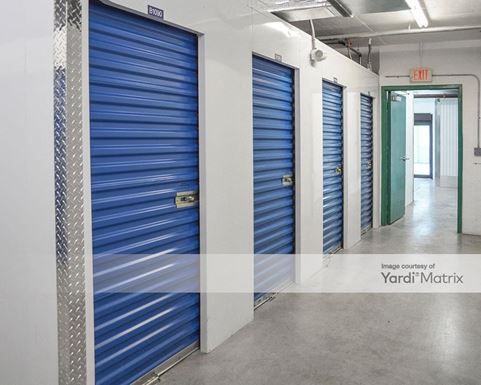 Source URL: https://cdnsc.rentcafe.com/dmslivecafe/3/1654957/1654957-1-5.jpg?width=-1&height=385&quality=80