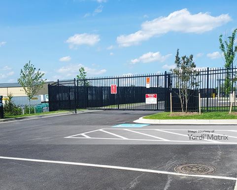 Source URL: https://cdnsc.rentcafe.com/dmslivecafe/3/1654975/1654975-1-2.jpg?width=-1&height=385&quality=80