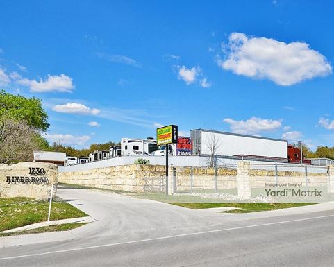 Source URL: https://cdnsc.rentcafe.com/dmslivecafe/3/1661452/1661452-1-5.jpg?width=-1&height=385&quality=80