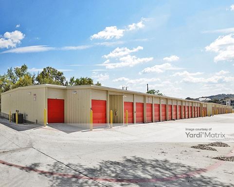 Source URL: https://cdnsc.rentcafe.com/dmslivecafe/3/1661453/1661453-1-5.jpg?width=-1&height=385&quality=80