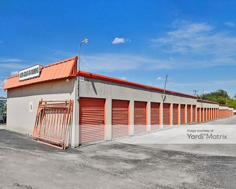 Source URL: https://cdnsc.rentcafe.com/dmslivecafe/3/1661454/1661454-1-3.jpg?width=-1&height=385&quality=80