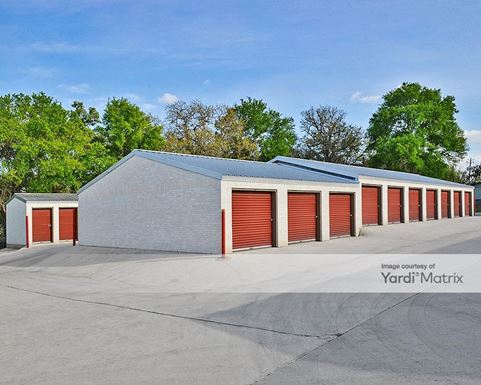 Source URL: https://cdnsc.rentcafe.com/dmslivecafe/3/1661456/1661456-1-5.jpg?width=-1&height=385&quality=80