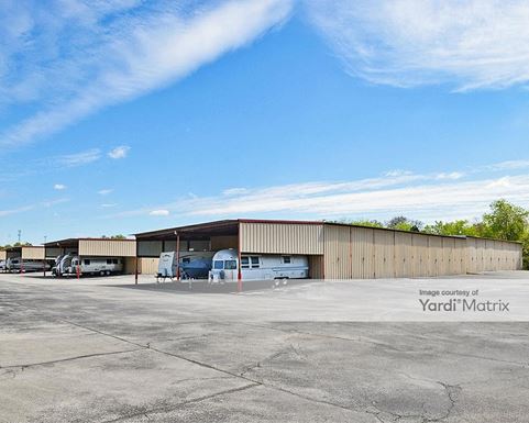 Source URL: https://cdnsc.rentcafe.com/dmslivecafe/3/1661457/1661457-1-5.jpg?width=-1&height=385&quality=80