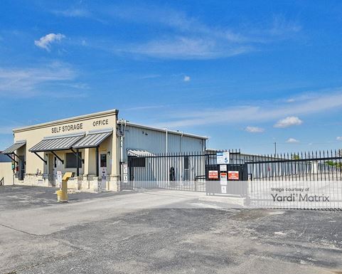 Source URL: https://cdnsc.rentcafe.com/dmslivecafe/3/1661458/1661458-1-1.jpg?width=-1&height=385&quality=80