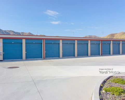 Source URL: https://cdnsc.rentcafe.com/dmslivecafe/3/1661473/1661473-1-4.jpg?width=-1&height=385&quality=80