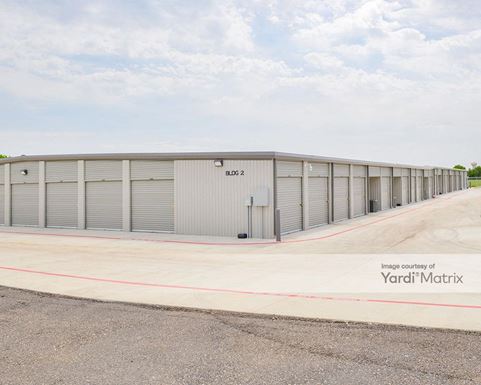 Source URL: https://cdnsc.rentcafe.com/dmslivecafe/3/1661503/1661503-1-5.jpg?width=-1&height=385&quality=80