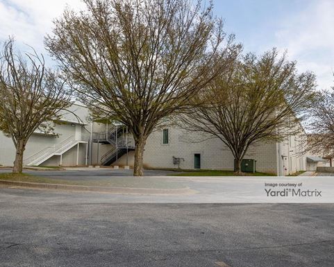 Source URL: https://cdnsc.rentcafe.com/dmslivecafe/3/1661504/1661504-1-6.jpg?width=-1&height=385&quality=80