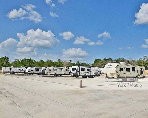 Source URL: https://cdnsc.rentcafe.com/dmslivecafe/3/1661520/1661520-1-6.jpg?width=-1&height=385&quality=80