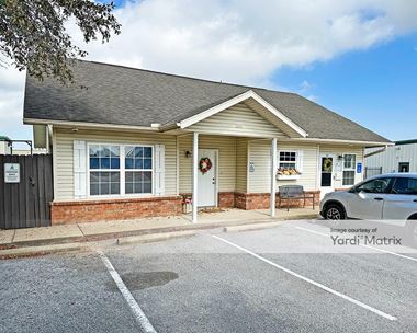 Storage Units for Rent available at 2600 North 24th Street, Rogers, AR 72756