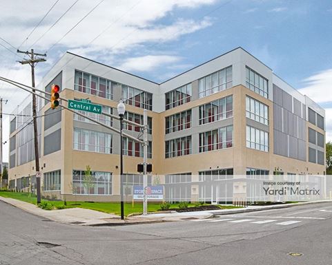 Source URL: https://cdnsc.rentcafe.com/dmslivecafe/3/1673785/1673785-1-3.jpg?width=-1&height=385&quality=80