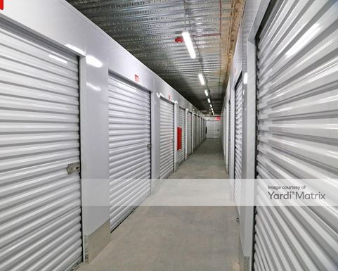 Source URL: https://cdnsc.rentcafe.com/dmslivecafe/3/1673812/1673812-1-4.jpg?width=-1&height=385&quality=80