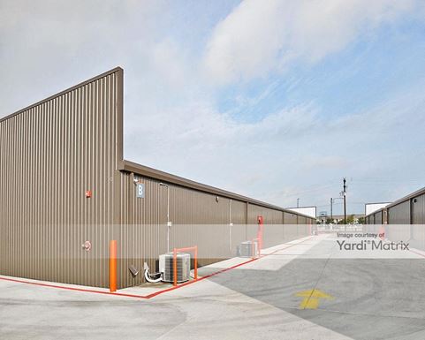 Source URL: https://cdnsc.rentcafe.com/dmslivecafe/3/1673815/1673815-1-4.jpg?width=-1&height=385&quality=80