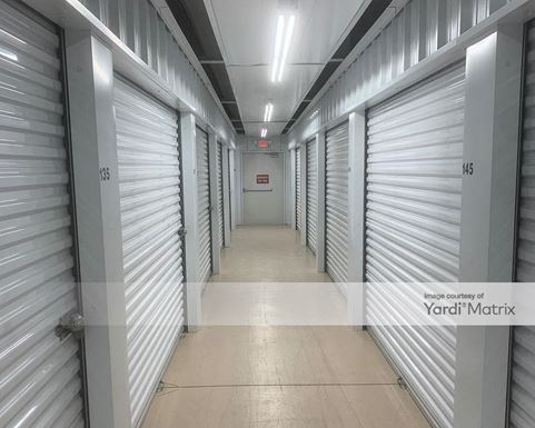 Source URL: https://cdnsc.rentcafe.com/dmslivecafe/3/1673824/1673824-1-3.jpg?width=-1&height=385&quality=80