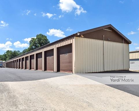 Source URL: https://cdnsc.rentcafe.com/dmslivecafe/3/1673835/1673835-1-5.jpg?width=-1&height=385&quality=80