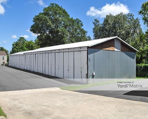 Source URL: https://cdnsc.rentcafe.com/dmslivecafe/3/1673835/1673835-1-6.jpg?width=-1&height=385&quality=80