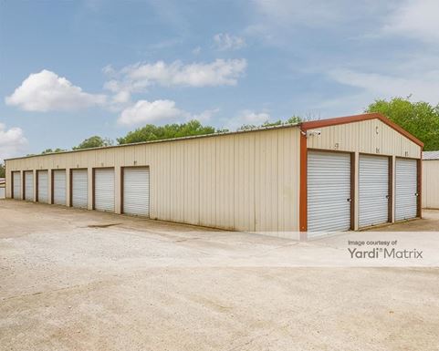 Source URL: https://cdnsc.rentcafe.com/dmslivecafe/3/1673846/1673846-1-4.jpg?width=-1&height=385&quality=80