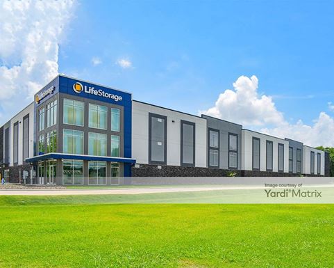 Source URL: https://cdnsc.rentcafe.com/dmslivecafe/3/1673872/1673872-1-1.jpg?width=-1&height=385&quality=80