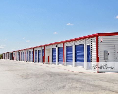 Source URL: https://cdnsc.rentcafe.com/dmslivecafe/3/1673888/1673888-1-4.jpg?width=-1&height=385&quality=80