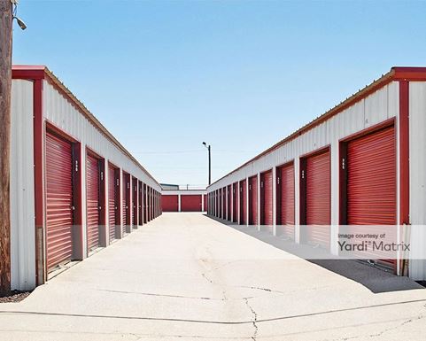 Source URL: https://cdnsc.rentcafe.com/dmslivecafe/3/1673891/1673891-1-5.jpg?width=-1&height=385&quality=80