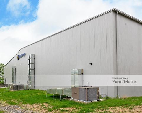 Source URL: https://cdnsc.rentcafe.com/dmslivecafe/3/1673896/1673896-1-4.jpg?width=-1&height=385&quality=80