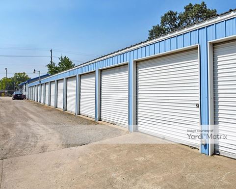 Source URL: https://cdnsc.rentcafe.com/dmslivecafe/3/1673931/1673931-1-5.jpg?width=-1&height=385&quality=80