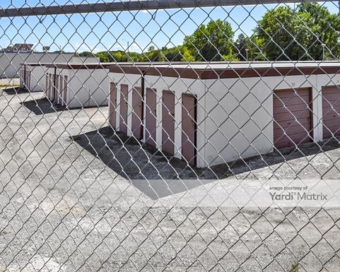 Source URL: https://cdnsc.rentcafe.com/dmslivecafe/3/1673947/1673947-1-5.jpg?width=-1&height=385&quality=80