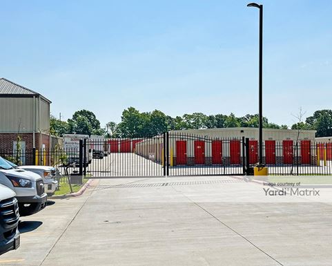 Source URL: https://cdnsc.rentcafe.com/dmslivecafe/3/1673954/1673954-1-4.jpg?width=-1&height=385&quality=80