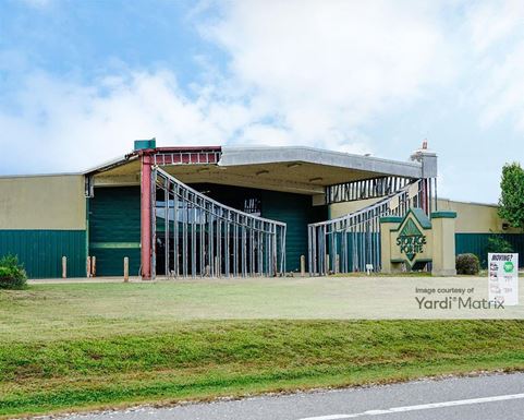 Source URL: https://cdnsc.rentcafe.com/dmslivecafe/3/1692832/1692832-1-2.jpg?width=-1&height=385&quality=80