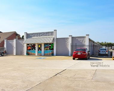 Storage Units for Rent available at 210 West Sale Road, Lake Charles, LA 70605