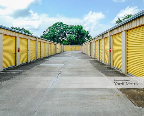 Source URL: https://cdnsc.rentcafe.com/dmslivecafe/3/1692835/1692835-1-3.jpg?width=-1&height=385&quality=80