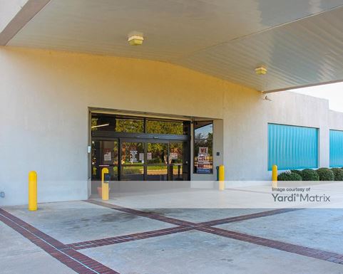 Source URL: https://cdnsc.rentcafe.com/dmslivecafe/3/1692837/1692837-1-3.jpg?width=-1&height=385&quality=80