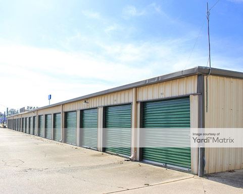 Source URL: https://cdnsc.rentcafe.com/dmslivecafe/3/1692838/1692838-1-5.jpg?width=-1&height=385&quality=80