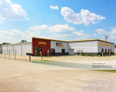 Storage Units for Rent available at 4852 Ihles Road, Lake Charles, LA 70605