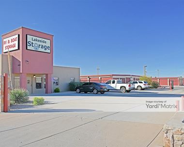 Storage Units for Rent available at 2525 Lakeside Drive, Las Cruces, NM 88007