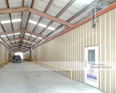 Source URL: https://cdnsc.rentcafe.com/dmslivecafe/3/1692871/1692871-1-4.jpg?width=-1&height=385&quality=80