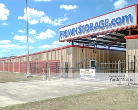 Source URL: https://cdnsc.rentcafe.com/dmslivecafe/3/1692871/1692871-1-5.jpg?width=-1&height=385&quality=80