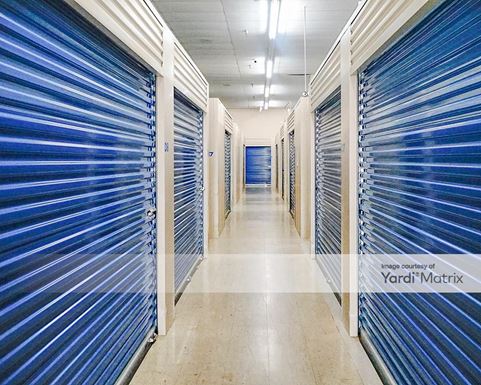 Source URL: https://cdnsc.rentcafe.com/dmslivecafe/3/1692873/1692873-1-5.jpg?width=-1&height=385&quality=80