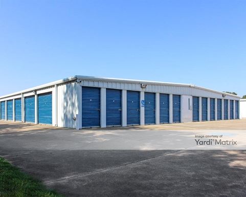 Source URL: https://cdnsc.rentcafe.com/dmslivecafe/3/1692886/1692886-1-3.jpg?width=-1&height=385&quality=80