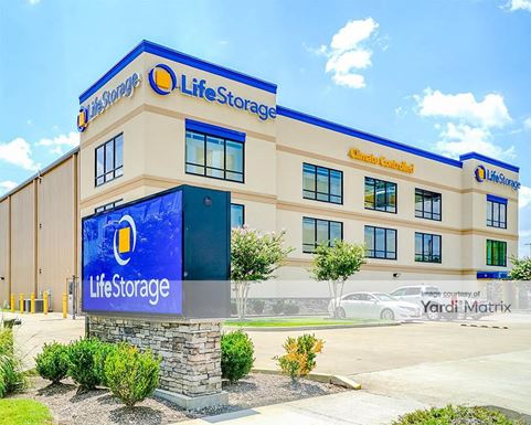 Source URL: https://cdnsc.rentcafe.com/dmslivecafe/3/1692896/1692896-1-4.jpg?width=-1&height=385&quality=80