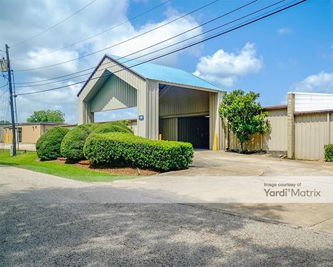 Source URL: https://cdnsc.rentcafe.com/dmslivecafe/3/1692897/1692897-1-1.jpg?width=-1&height=385&quality=80