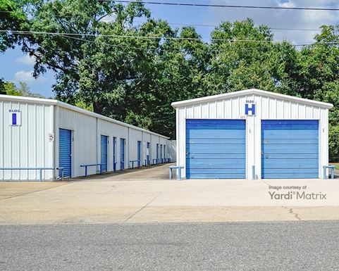 Source URL: https://cdnsc.rentcafe.com/dmslivecafe/3/1692902/1692902-1-3.jpg?width=-1&height=385&quality=80